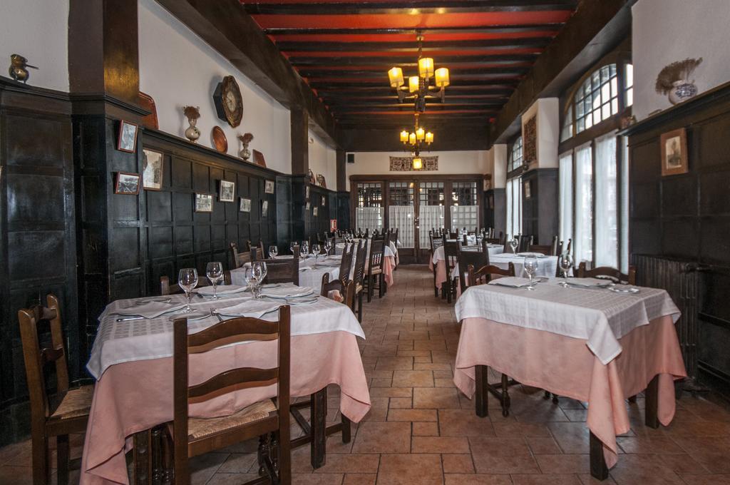 Hostal Ayestaran II Лекумберрі Екстер'єр фото