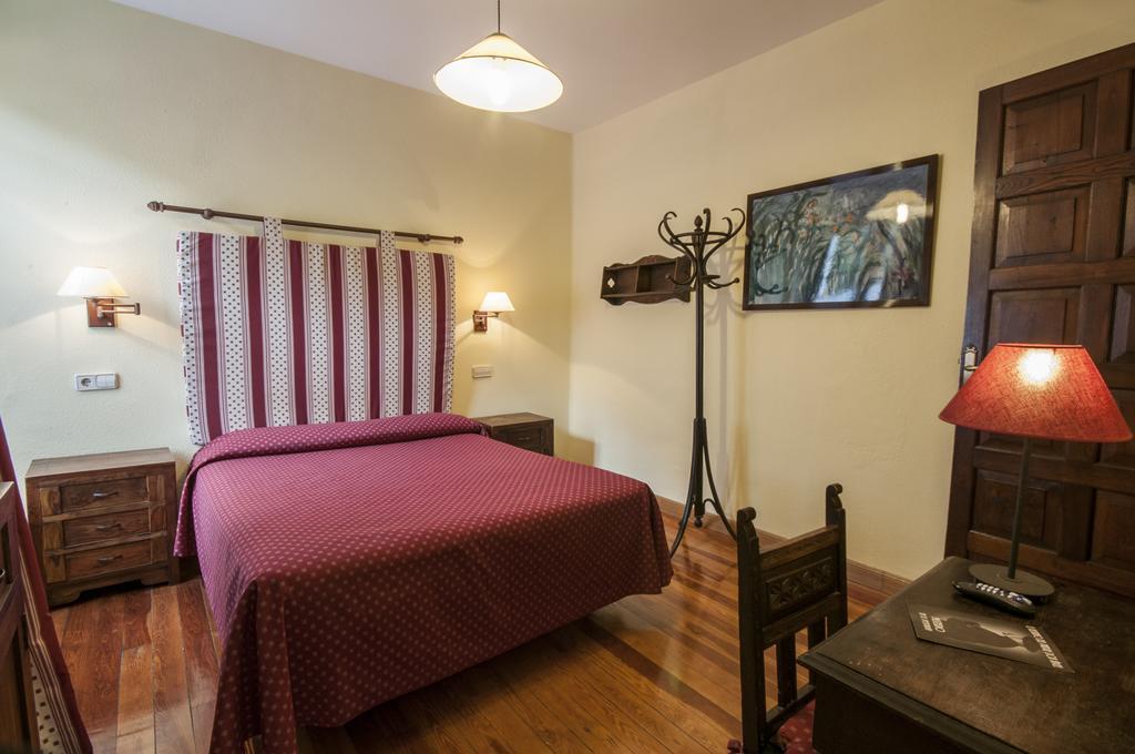 Hostal Ayestaran II Лекумберрі Екстер'єр фото